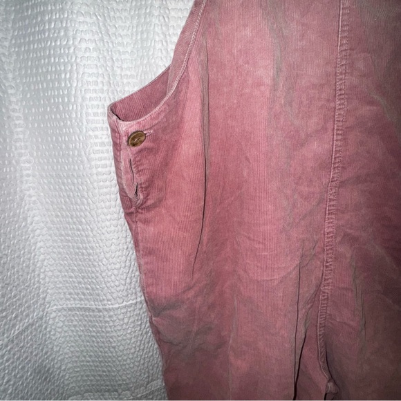 Dusty rose corduroy overalls NWT M - Picture 4 of 7